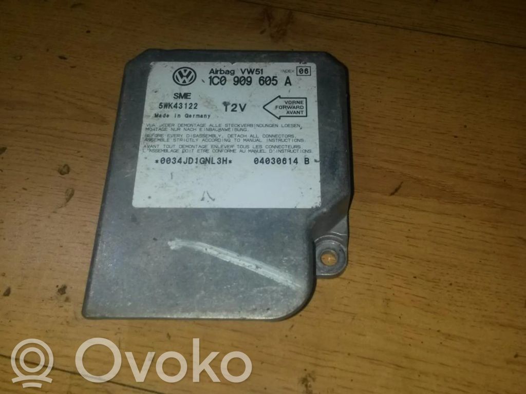 Volkswagen Golf IV Centralina/modulo airbag