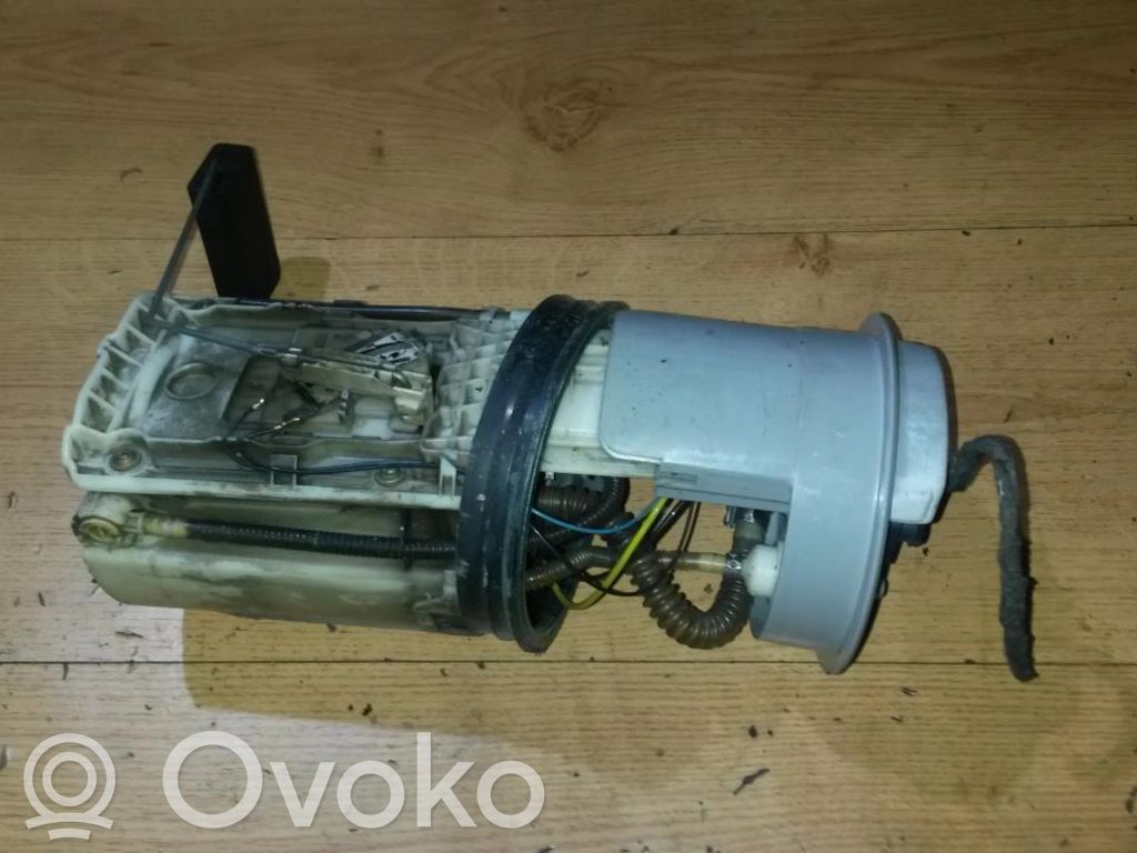Bomba interna de combustible   7M3919050A,7M3919050A