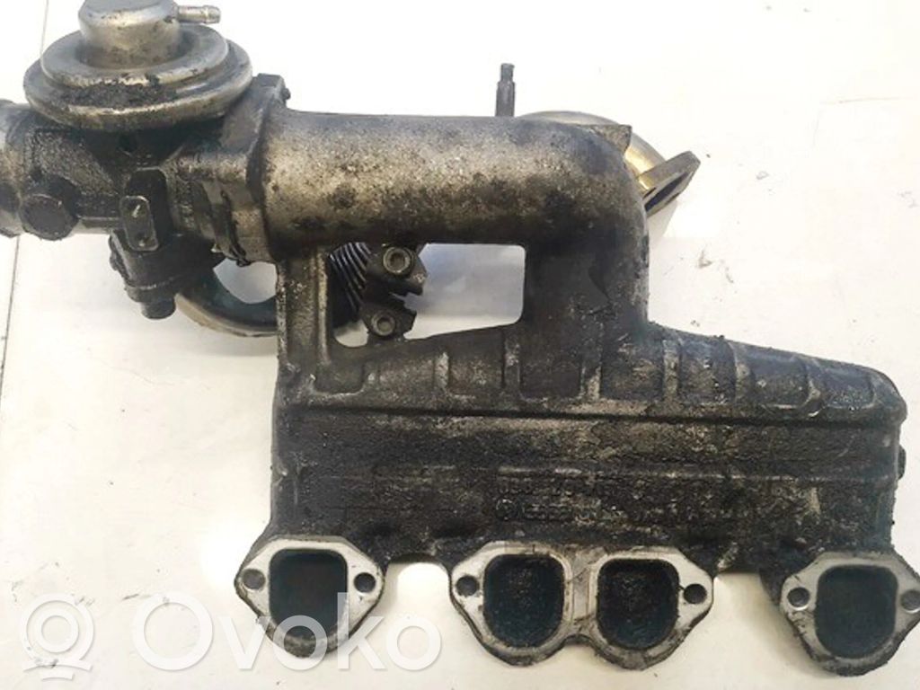 Volkswagen Golf IV Kolektor ssący