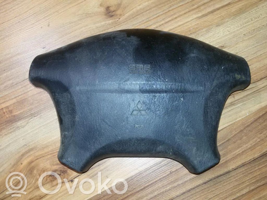 Mitsubishi Carisma Ohjauspyörän turvatyyny 