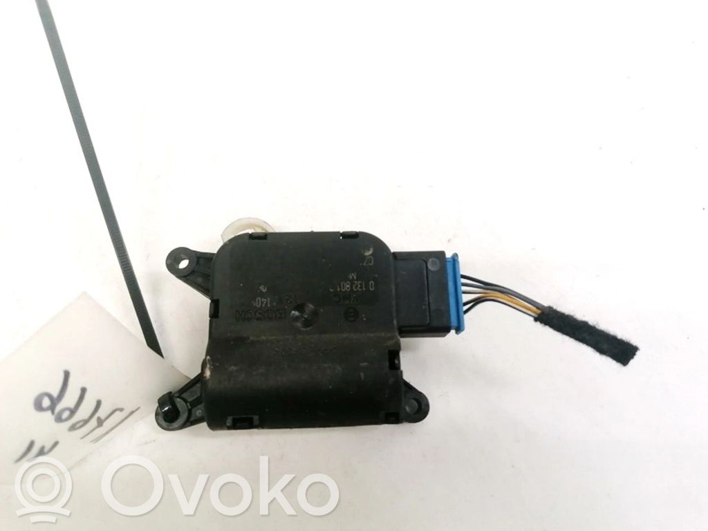 Volkswagen PASSAT B6 Motor/actuator clapetă aer 