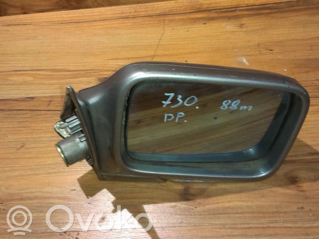 BMW 7 E32 Specchietto retrovisore elettrico portiera anteriore 