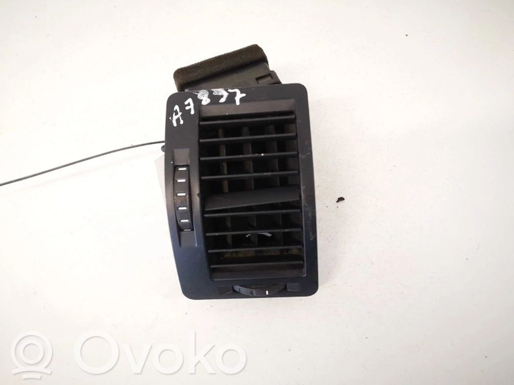 Skoda Octavia Mk2 (1Z) Garniture, panneau de grille d'aération latérale