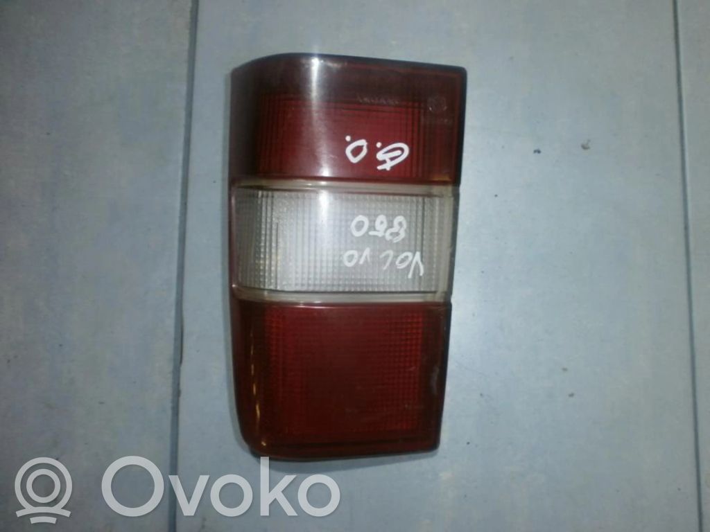 Volvo 850 Lampă spate în capacul portbagajului 