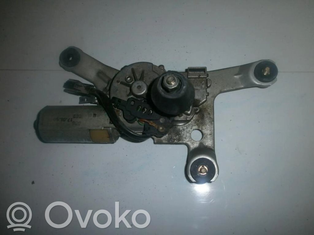 Mitsubishi Carisma Silniczek wycieraczki szyby tylnej