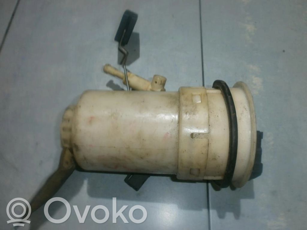 Bomba interna de combustible   8946135010,8946135010