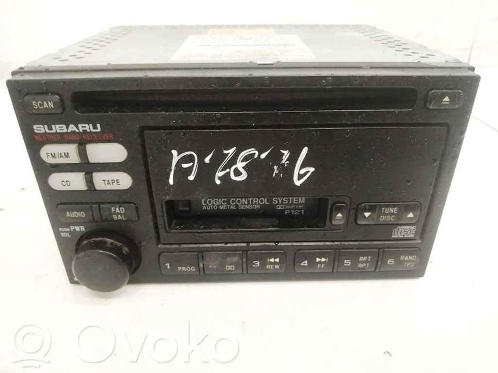 Subaru Legacy Panel / Radioodtwarzacz CD/DVD/GPS