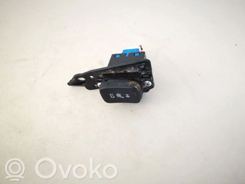 Interruptor de calefacción del asiento   M36930,M36930