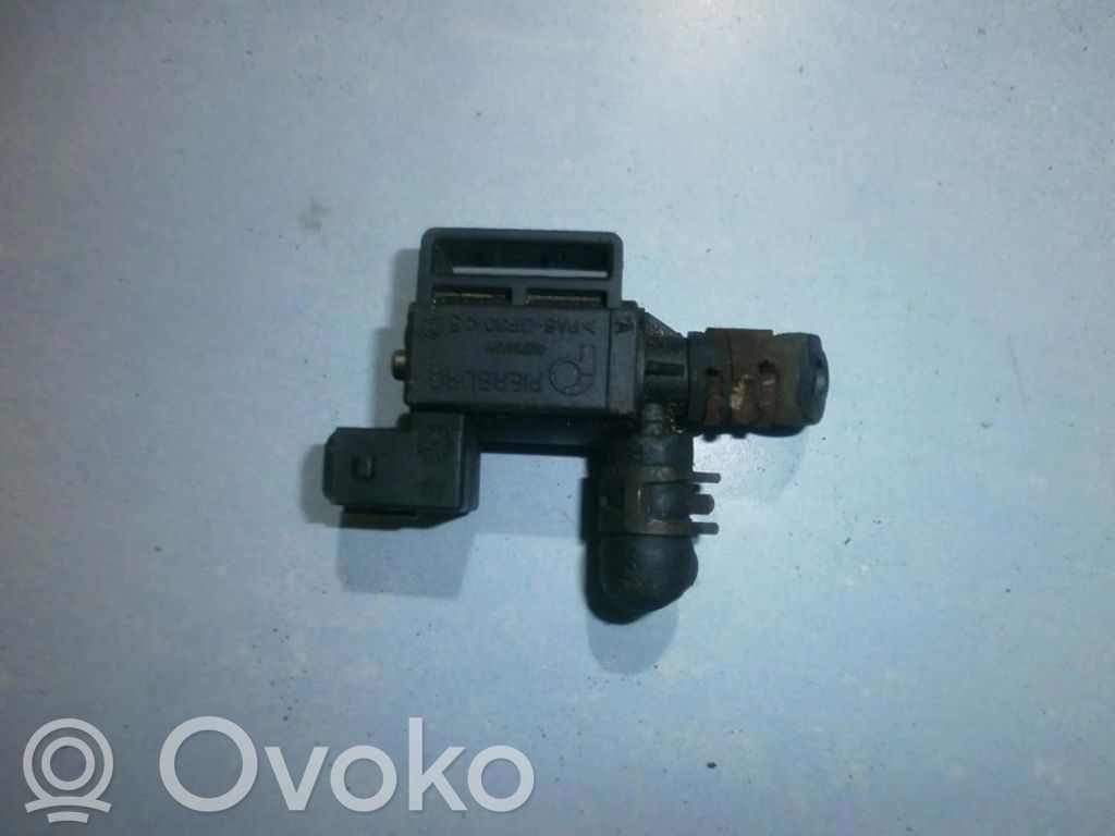 Volvo S80 Zawór podciśnienia / Elektrozawór turbiny 