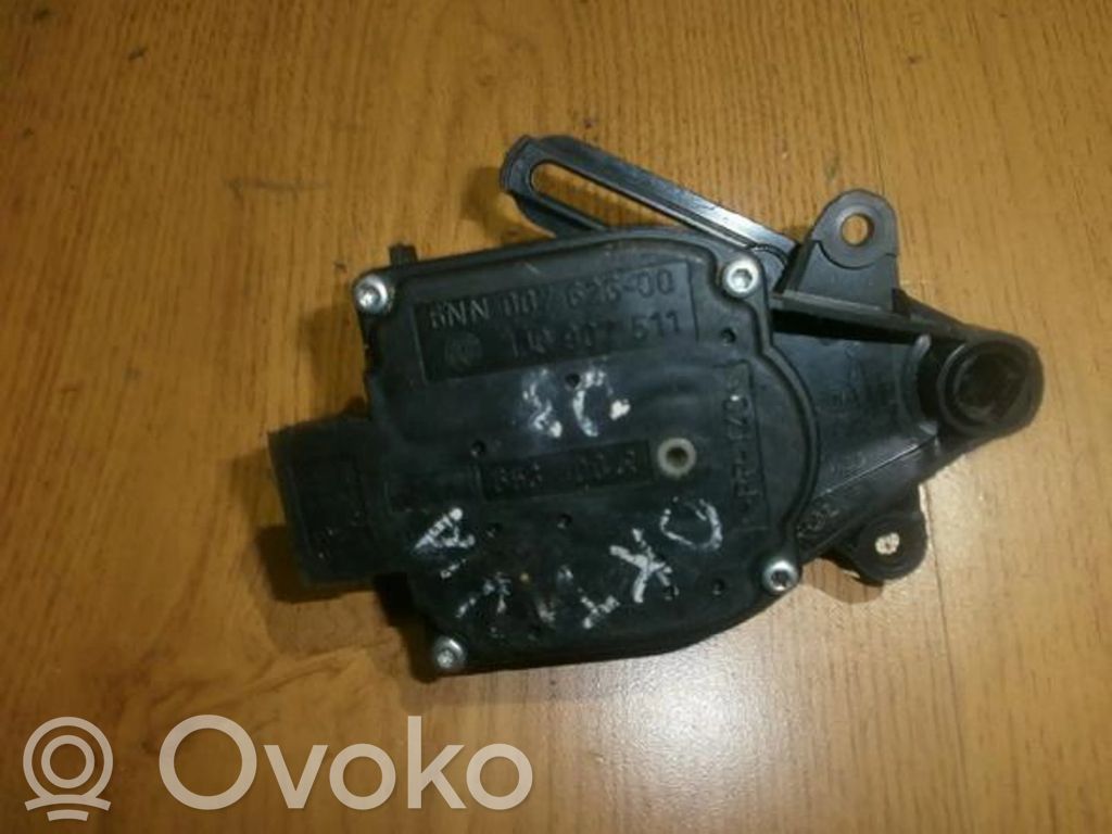 Volkswagen Golf IV Motorino attuatore aria 