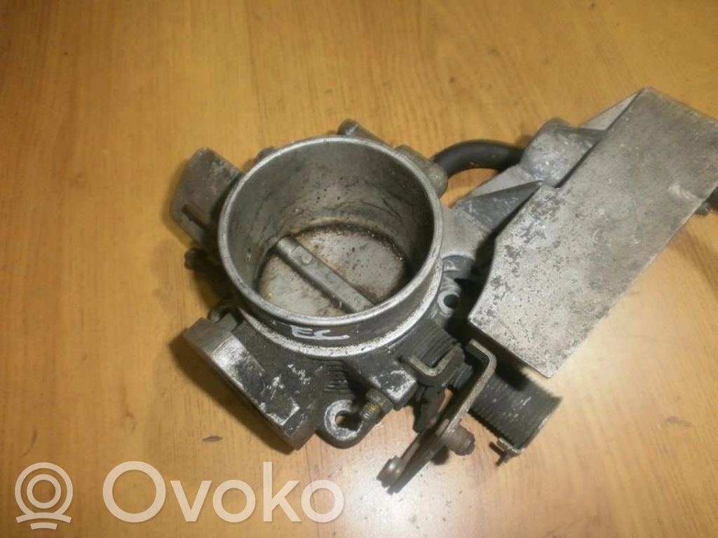 Opel Vectra B Zawór przepustnicy 