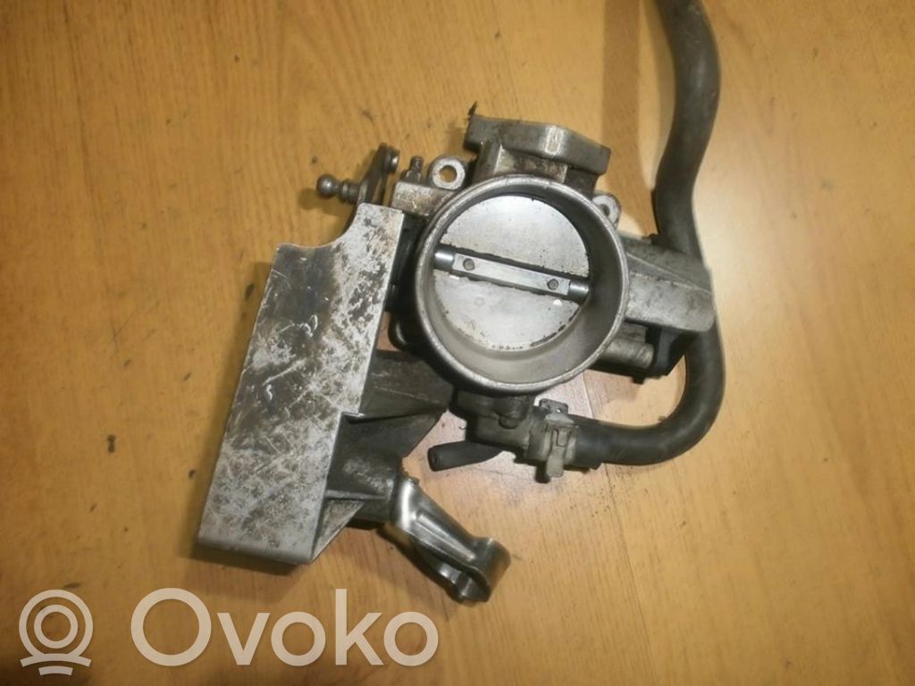 Opel Omega B1 Valvola a farfalla 