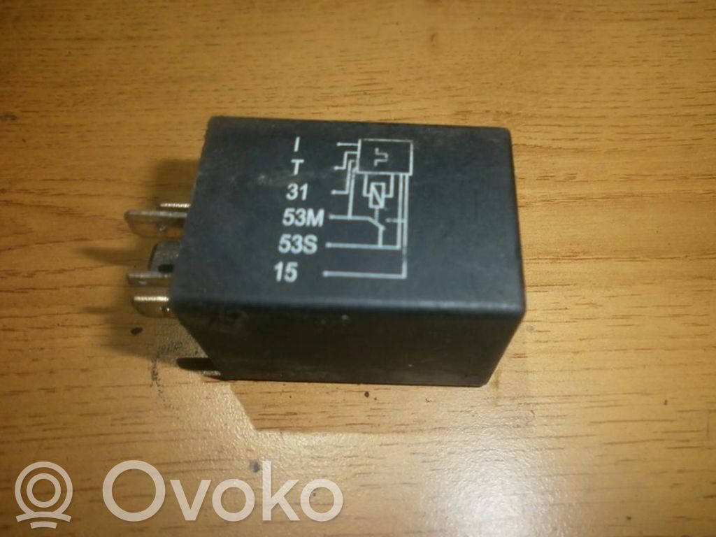 Audi A4 S4 B6 8E 8H Otros relés 