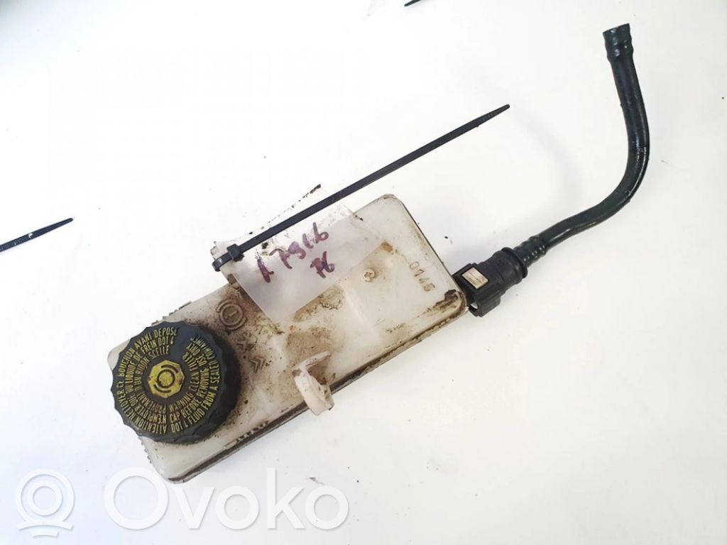 Peugeot 307 Serbatoio di compensazione del liquido del freno