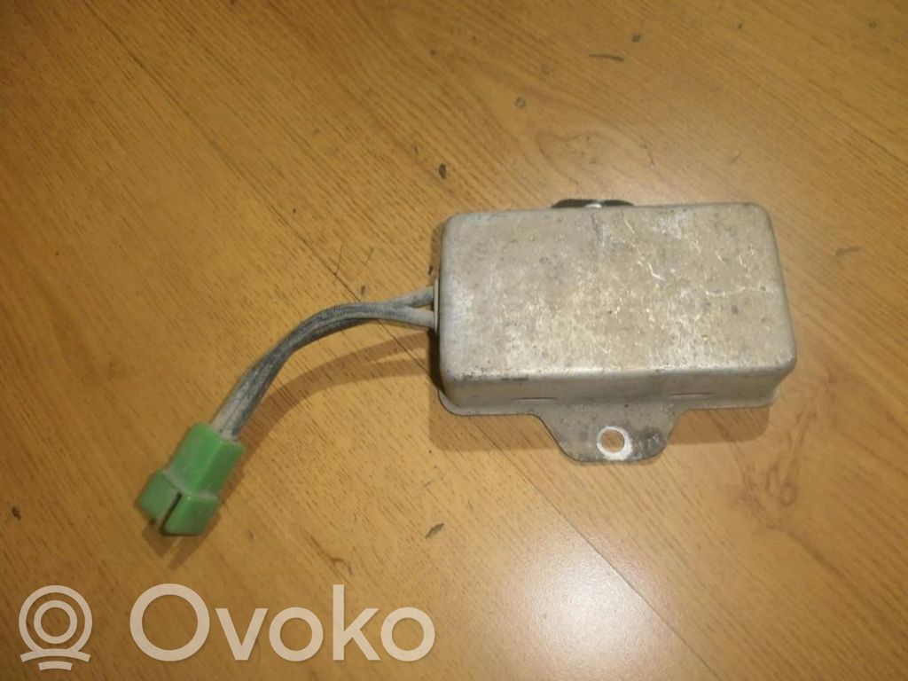 Mitsubishi Galant Relais Vorglühkerzen Vorglühanlage 