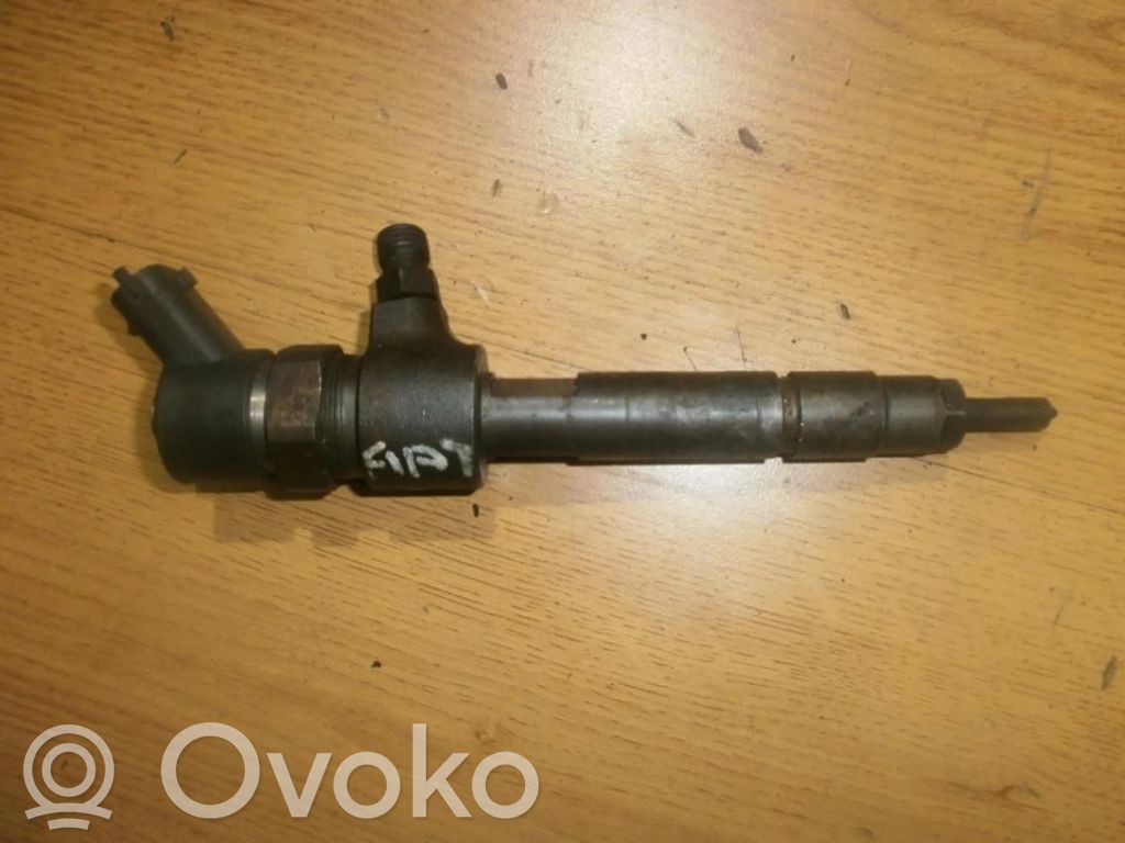 Inyector de combustible   0445110019,0445110019