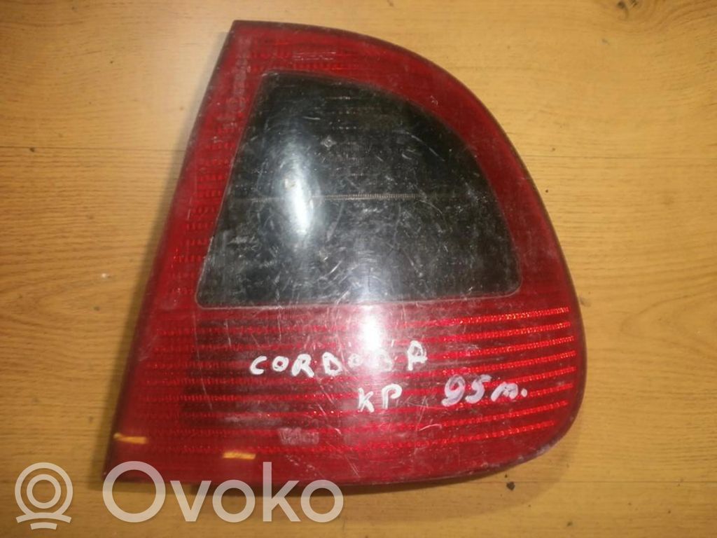 Seat Cordoba (6K) Takavalot 