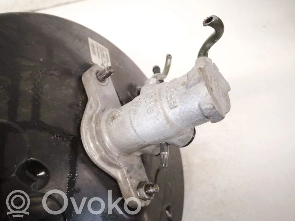 Toyota Auris E180 Pääjarrusylinteri 