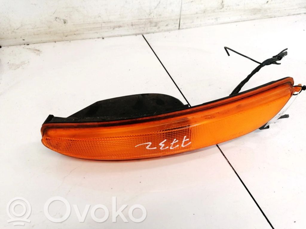 Chrysler 300M Front indicator light 