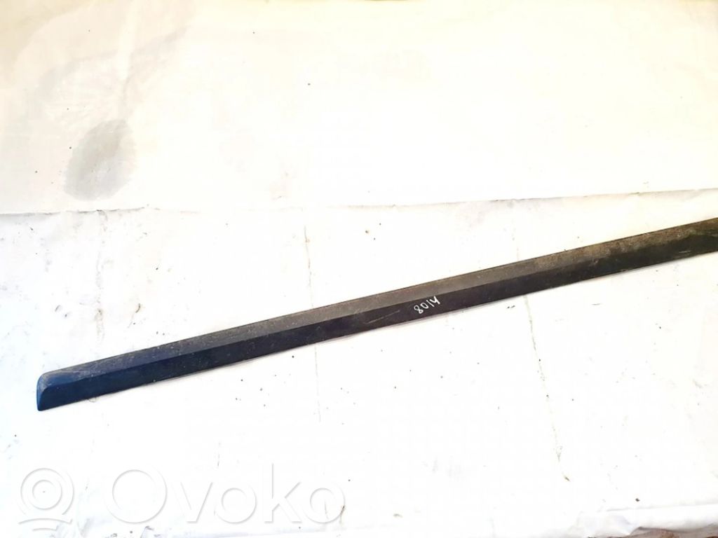 Volvo S40 Rivestimento della portiera anteriore (modanatura)