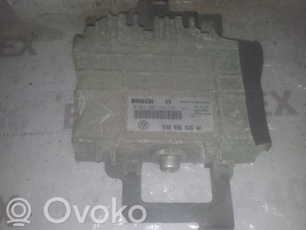 Volkswagen Polo III 6N 6N2 6NF Unitate/modul de control motor