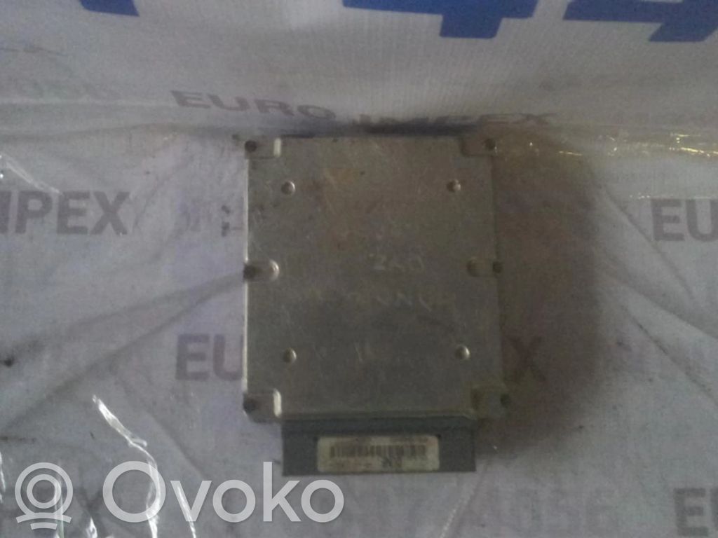 Ford Mondeo MK II Unidad de control/módulo del motor 