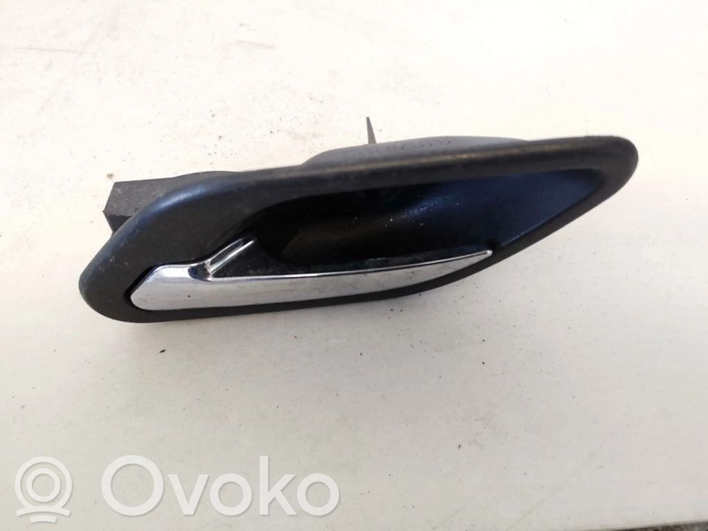 Manecilla interna puerta delantera   L17032925,7032925,7032925,L17032925