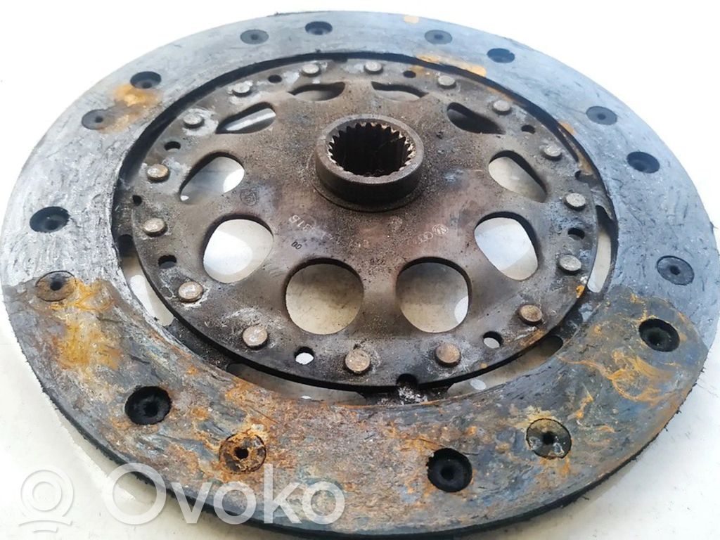 Volkswagen PASSAT B5 Disco del embrague 