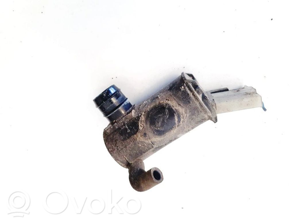 Mazda 626 Windscreen/windshield washer pump 