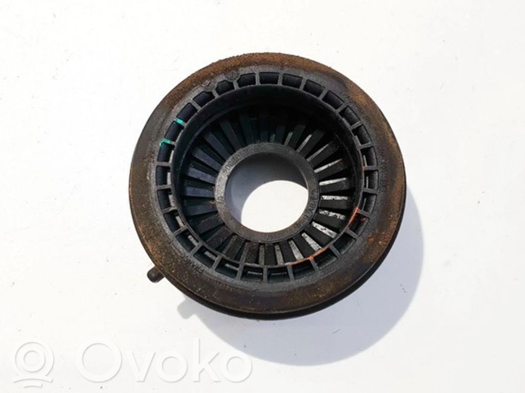 Volvo V50 Spyruoklės atrama (viršutinė) 