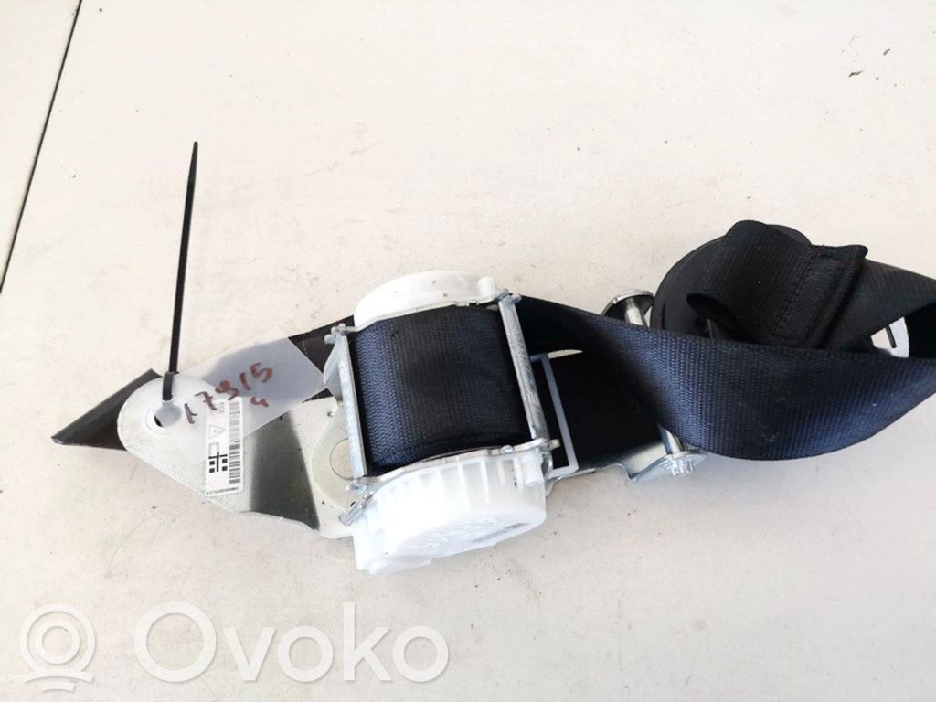 BMW 2 F22 F23 Pas bezpieczeństwa fotela tylnego 