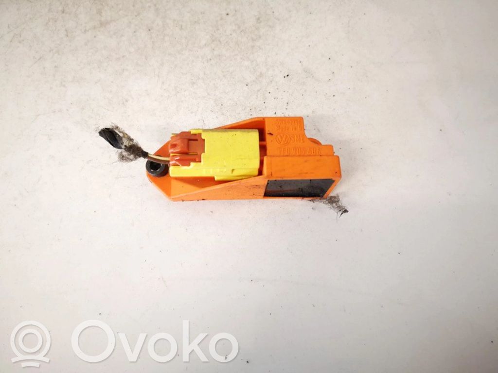 Volkswagen Touran I Senzor impact/declanșare airbag 