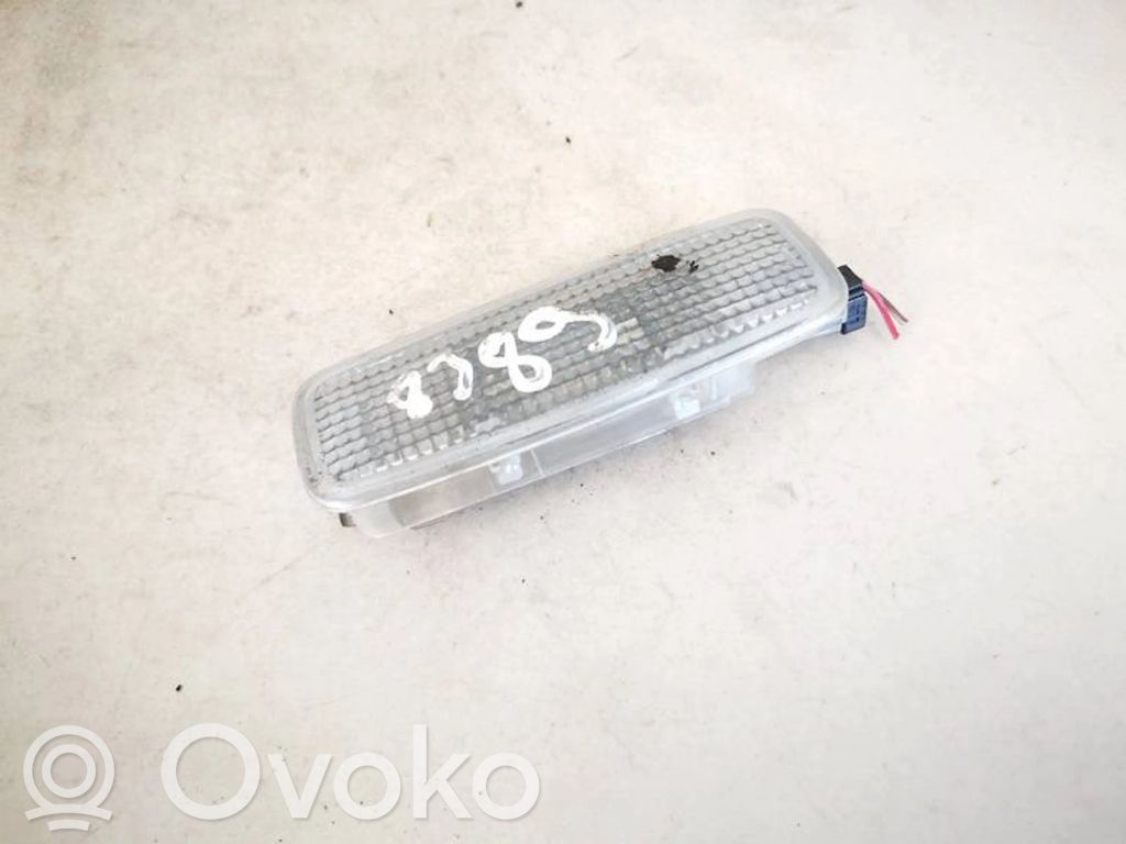 Otras luces interiores   4E0947105,4E0947105