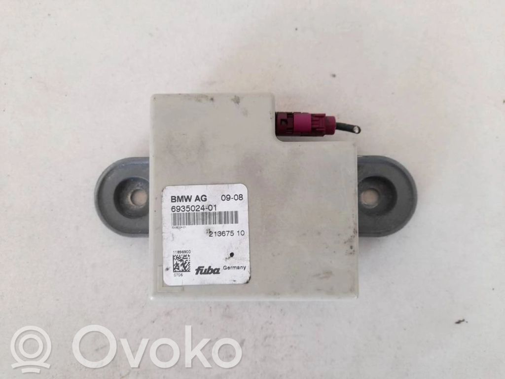 BMW 5 E60 E61 Unitate control antenă 