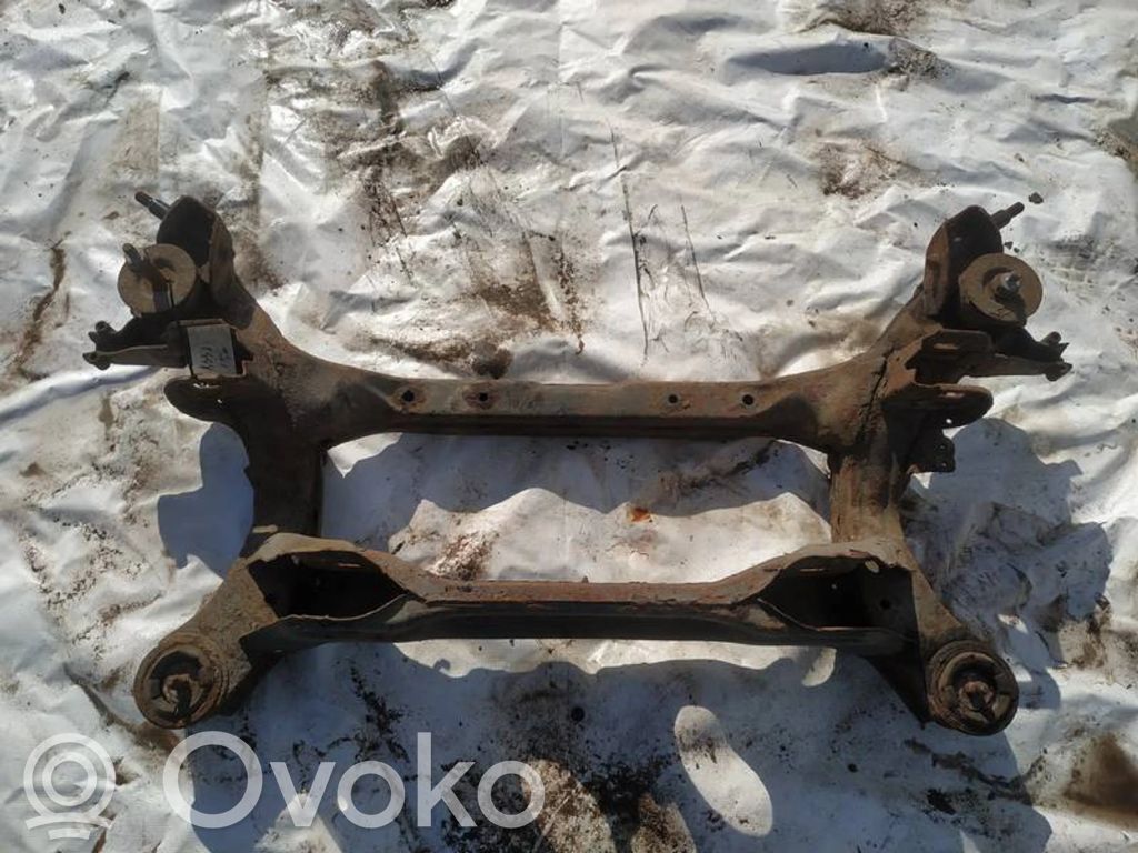 Hyundai Santa Fe Cadru auxiliar spate 