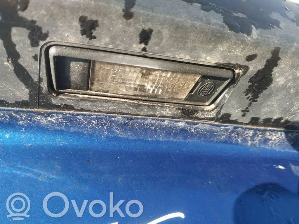 Peugeot 607 Éclairage de plaque d'immatriculation