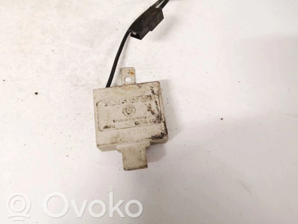 BMW 3 E36 Module unité de contrôle d'antenne 