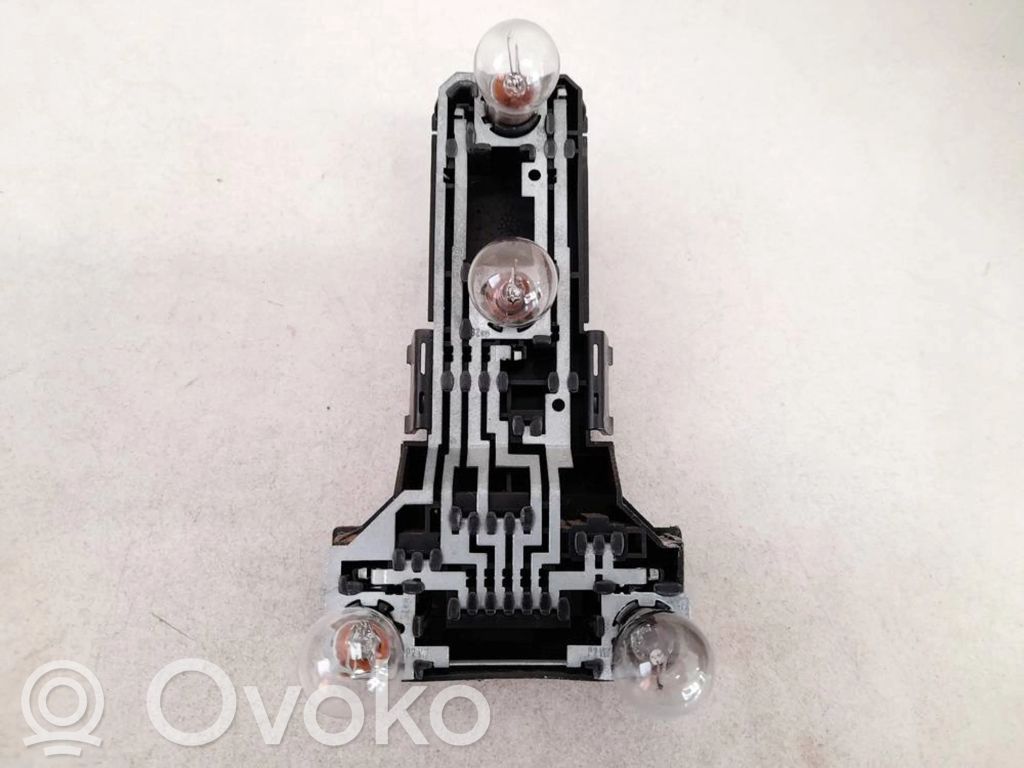 Volkswagen PASSAT B5 Portalampada fanale posteriore