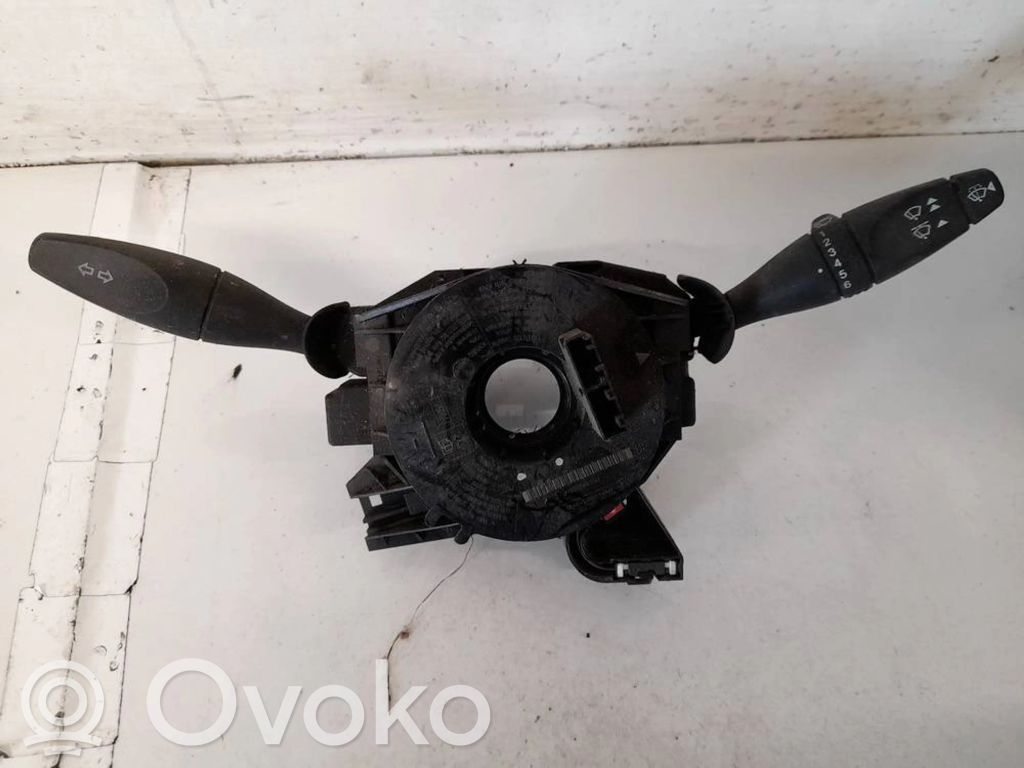 Ford Focus Leva/interruttore dell’indicatore di direzione e tergicristallo