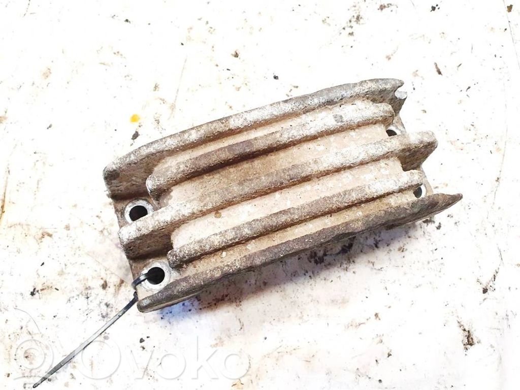 Soporte de montaje del motor (Usadas)