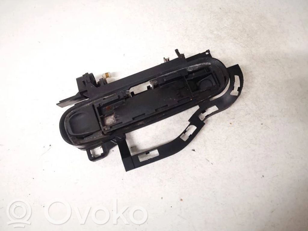 Audi A6 S6 C6 4F Klamka zewnętrzna drzwi 