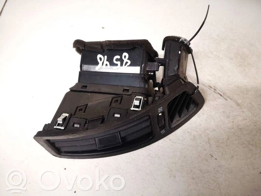 Grille d'aération centrale   974901H000,974901H000,974901H000