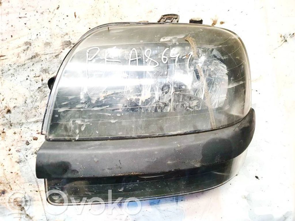 Fiat Doblo Lampa przednia 