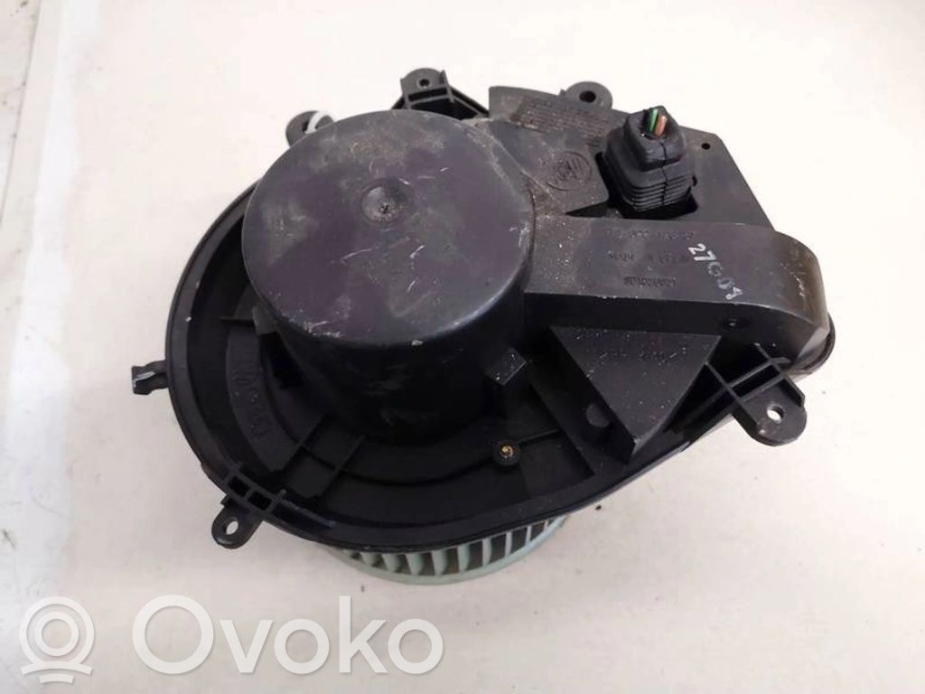 Volkswagen PASSAT B5 Ventola riscaldamento/ventilatore abitacolo 