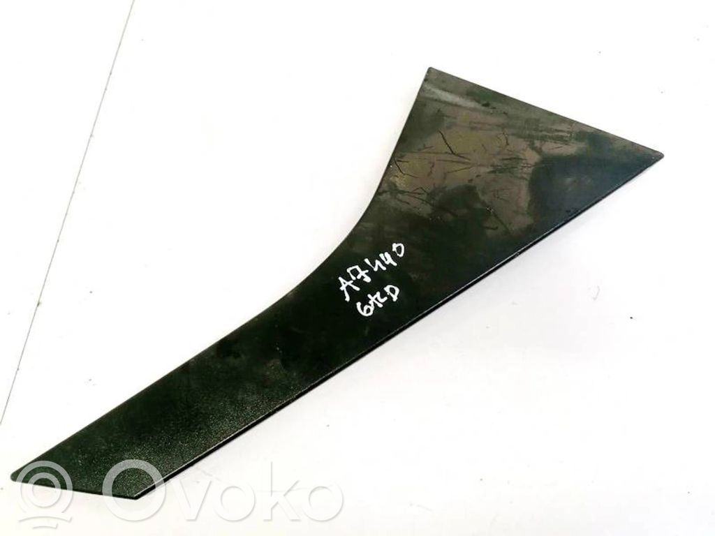 Ford Focus Listwa / Uszczelka szyby drzwi tylnych 