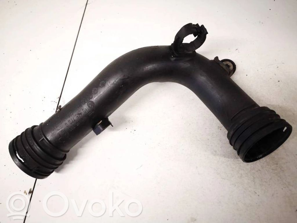 Volkswagen PASSAT B6 Tubo flessibile intercooler