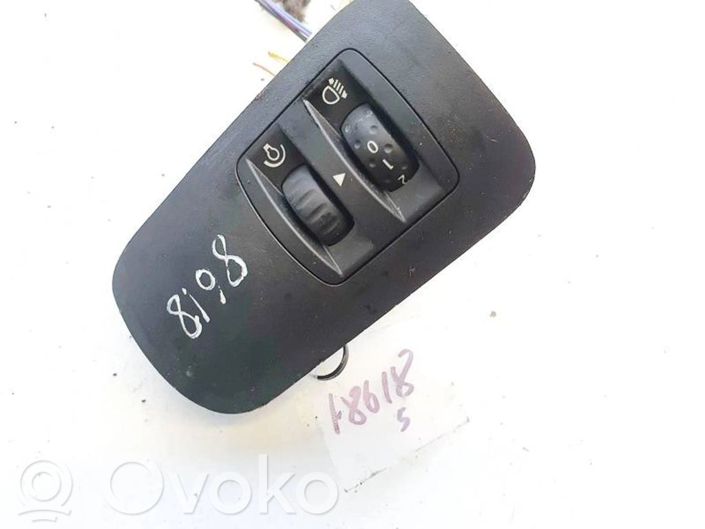 Renault Megane II Interruttore di regolazione livello altezza dei fari