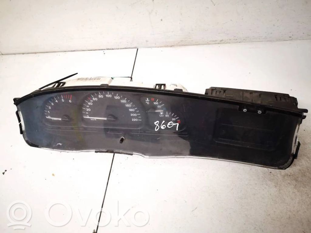 Opel Vectra B Tachimetro (quadro strumenti) 