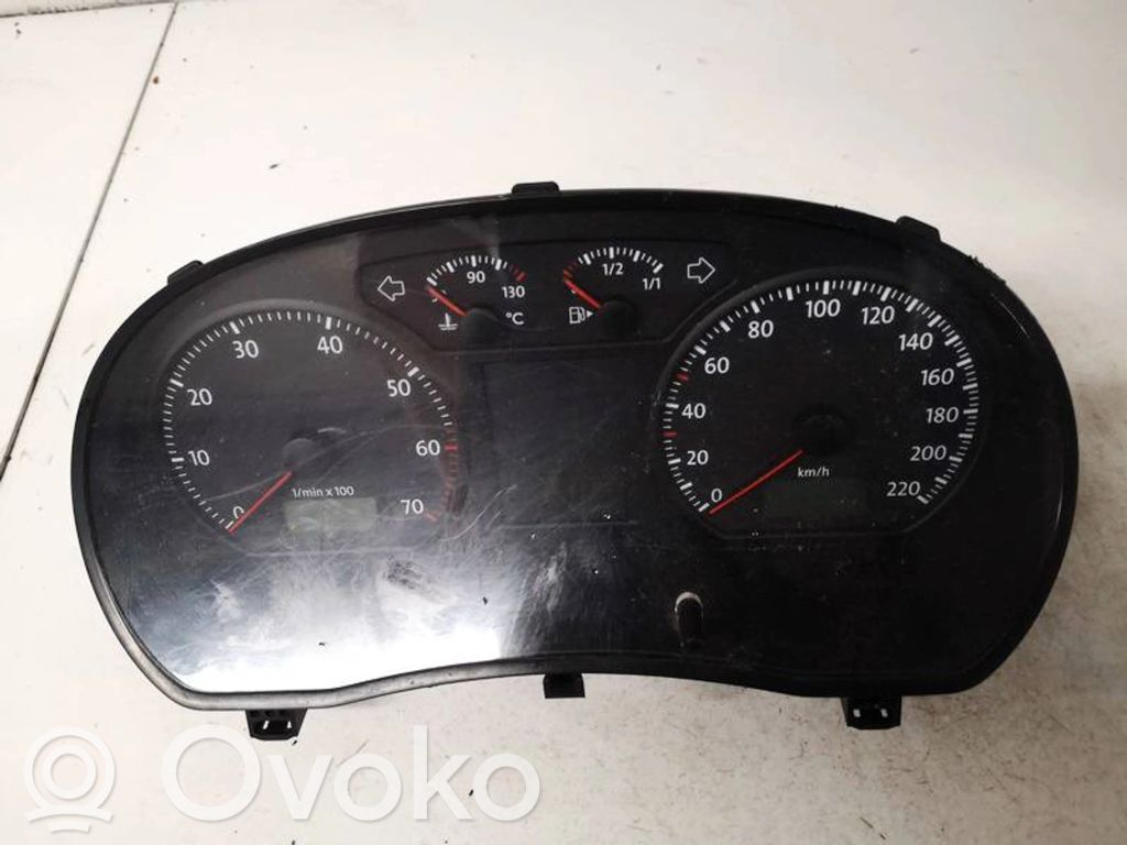 Volkswagen Polo Tachimetro (quadro strumenti)