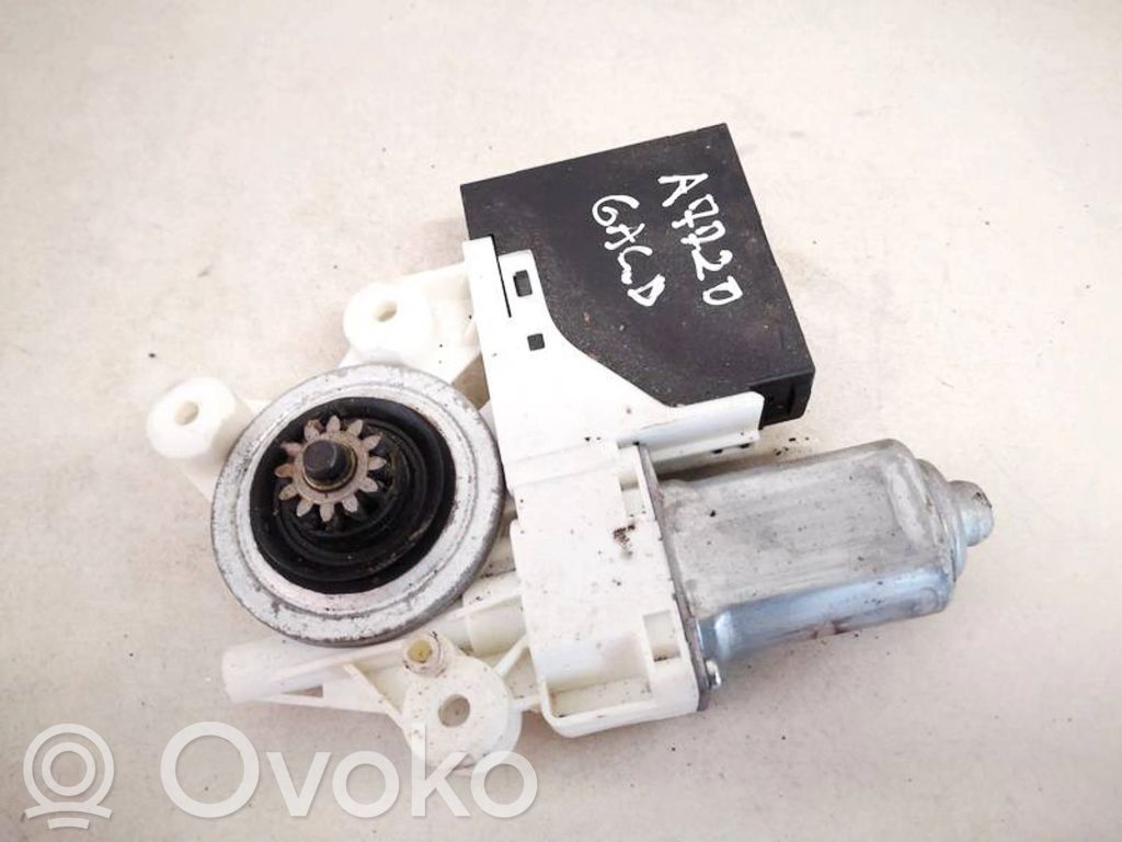 Motor macara geam ușă spate   981537103,981537103,5WK22686J,981537103,981537103